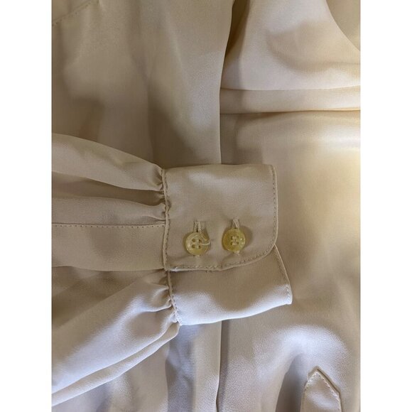 Vintage 90s Cream Donna Berns Silk Blouse With Button Cuffs Pleated Shoulders - Picture 6 of 7